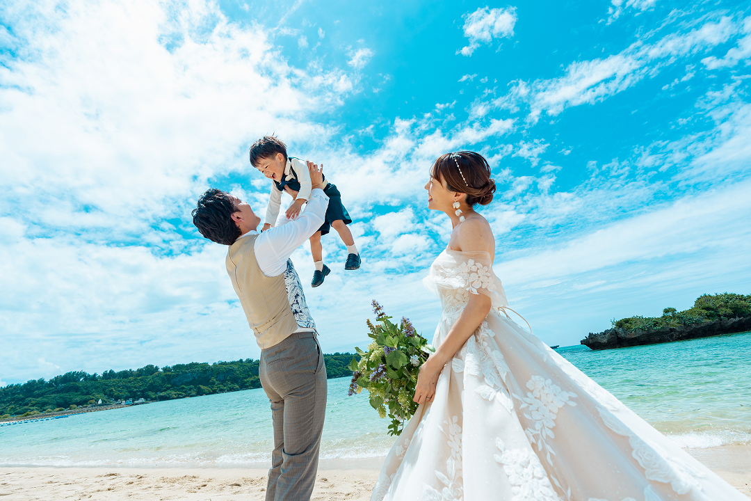 [ベビーシッター付で安心！万座ビーチフォトプラン[データ100枚]